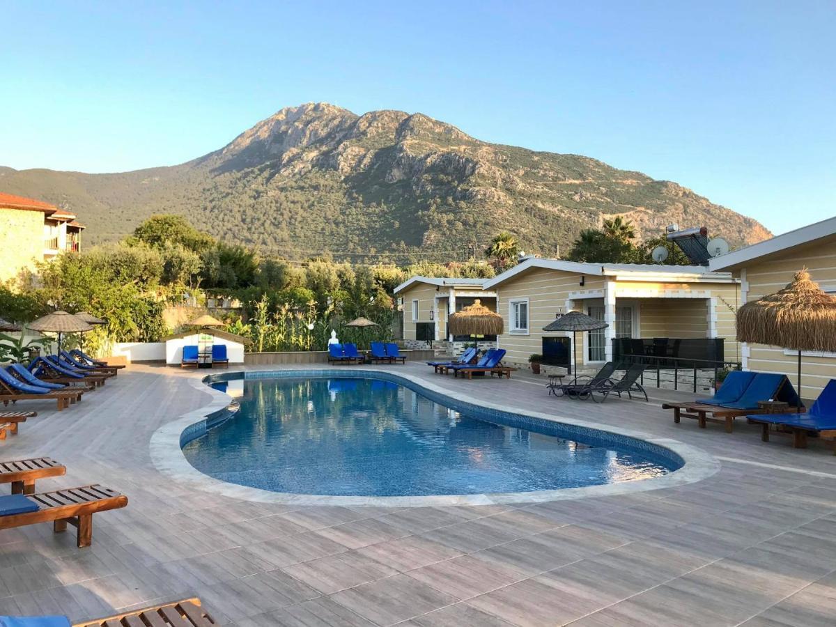 Yalcin Hotel & Villas Олудениз Екстериор снимка